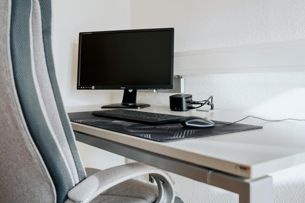 Blissplace 3 Zi Premium Apartment Nahe Getec Arena Mit Kingsize Betten Und Balkon 마그데부르크 외부 사진